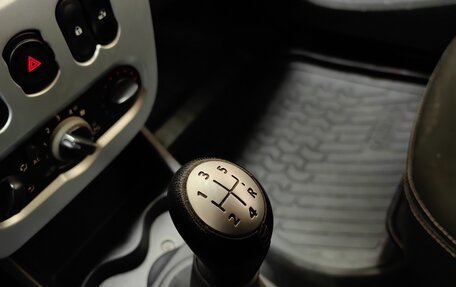 Renault Sandero I, 2011 год, 598 000 рублей, 17 фотография