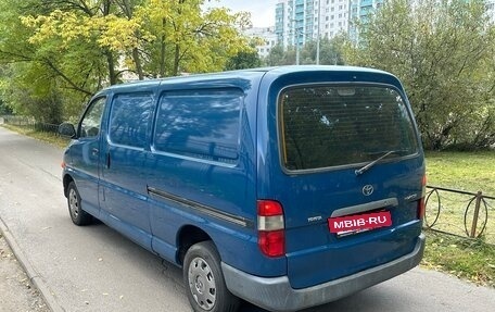 Toyota HiAce, 2003 год, 500 000 рублей, 5 фотография