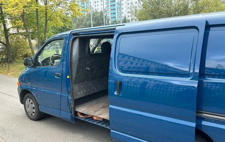 Toyota HiAce, 2003 год, 500 000 рублей, 6 фотография