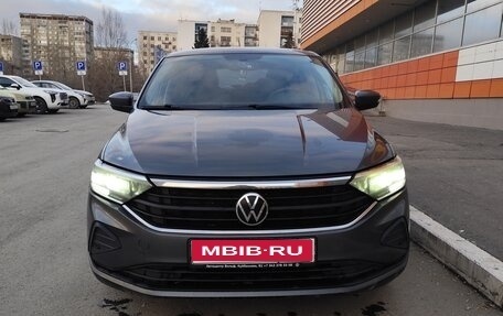 Volkswagen Polo VI (EU Market), 2021 год, 1 400 000 рублей, 1 фотография