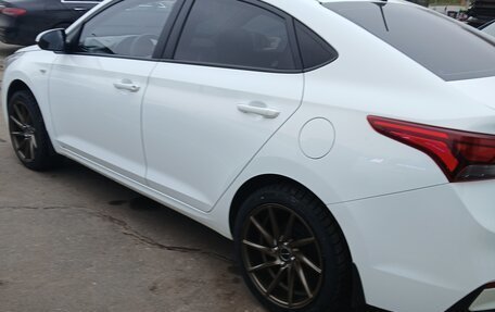 Hyundai Solaris II рестайлинг, 2018 год, 1 750 000 рублей, 8 фотография