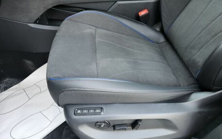 Volkswagen Tiguan, 2025 год, 5 550 000 рублей, 14 фотография