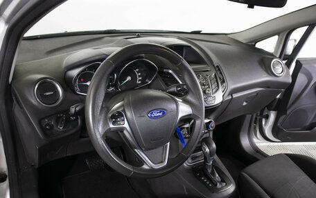 Ford Fiesta, 2015 год, 798 000 рублей, 9 фотография