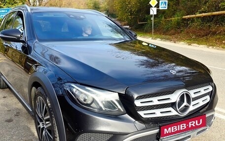 Mercedes-Benz E-Класс, 2019 год, 2 800 000 рублей, 1 фотография