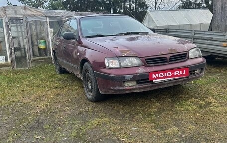 Toyota Carina, 1995 год, 35 000 рублей, 2 фотография