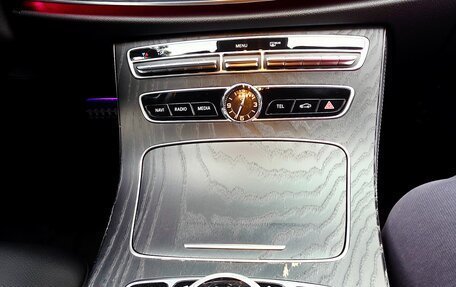 Mercedes-Benz E-Класс, 2019 год, 2 800 000 рублей, 9 фотография