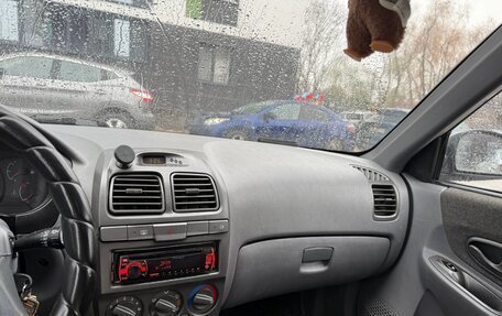 Hyundai Accent II, 2004 год, 195 000 рублей, 10 фотография