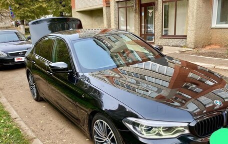 BMW 5 серия, 2019 год, 4 300 000 рублей, 4 фотография
