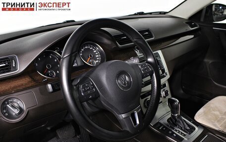Volkswagen Passat B7, 2012 год, 1 167 000 рублей, 11 фотография