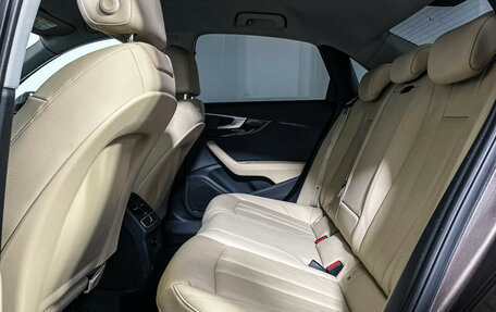 Audi A4, 2016 год, 2 398 000 рублей, 10 фотография