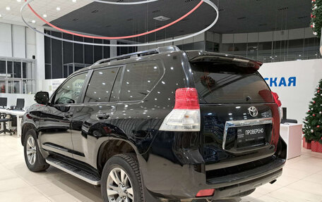 Toyota Land Cruiser Prado 150 рестайлинг 2, 2011 год, 3 260 000 рублей, 11 фотография