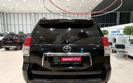 Toyota Land Cruiser Prado 150 рестайлинг 2, 2011 год, 3 260 000 рублей, 10 фотография