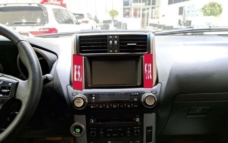 Toyota Land Cruiser Prado 150 рестайлинг 2, 2011 год, 3 260 000 рублей, 19 фотография