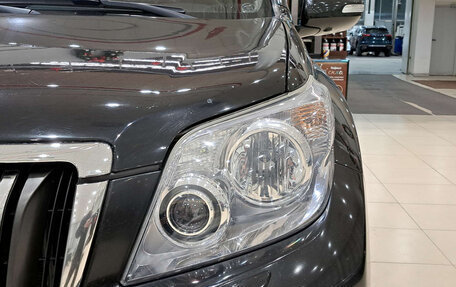 Toyota Land Cruiser Prado 150 рестайлинг 2, 2011 год, 3 260 000 рублей, 21 фотография