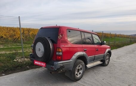 Toyota Land Cruiser Prado 90 рестайлинг, 1998 год, 850 000 рублей, 2 фотография
