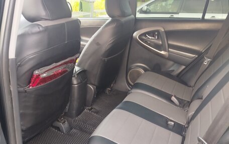 Toyota RAV4, 2006 год, 1 300 000 рублей, 8 фотография