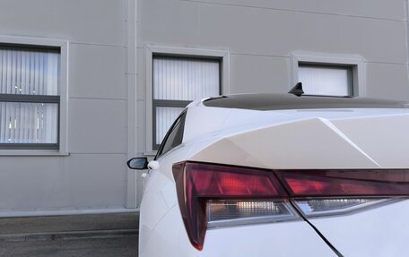 Hyundai Elantra, 2021 год, 1 890 000 рублей, 12 фотография