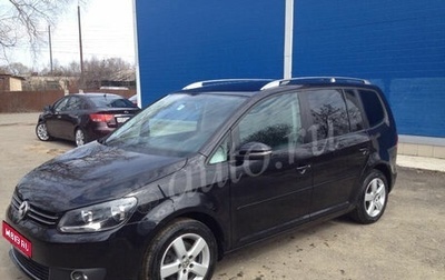 Volkswagen Touran III, 2011 год, 756 000 рублей, 1 фотография