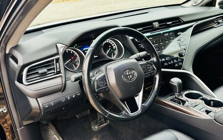 Toyota Camry, 2019 год, 3 250 000 рублей, 6 фотография