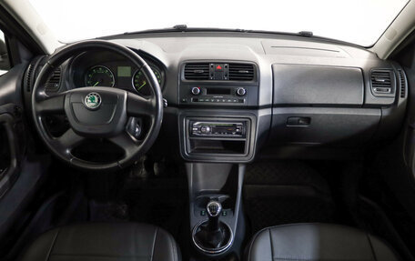 Skoda Fabia II, 2011 год, 549 000 рублей, 8 фотография