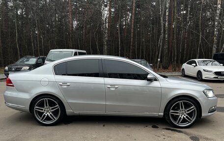 Volkswagen Passat B7, 2011 год, 1 075 000 рублей, 6 фотография