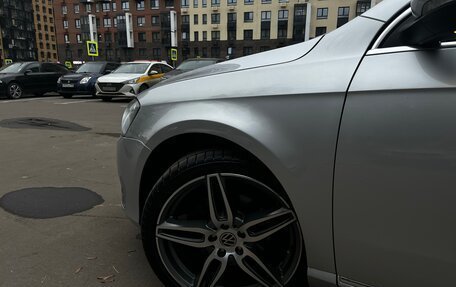 Volkswagen Passat B7, 2011 год, 1 075 000 рублей, 11 фотография