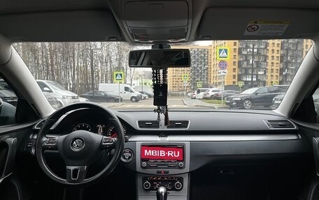 Volkswagen Passat B7, 2011 год, 1 075 000 рублей, 17 фотография