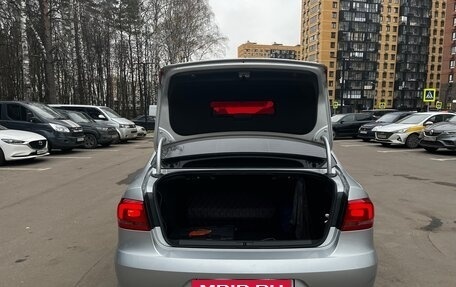 Volkswagen Passat B7, 2011 год, 1 075 000 рублей, 23 фотография