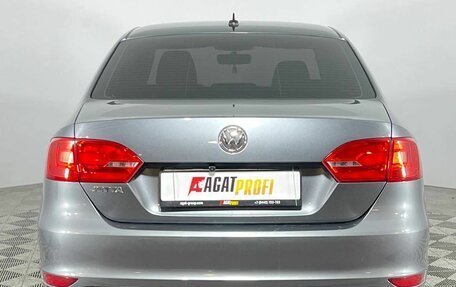 Volkswagen Jetta VI, 2013 год, 980 000 рублей, 4 фотография