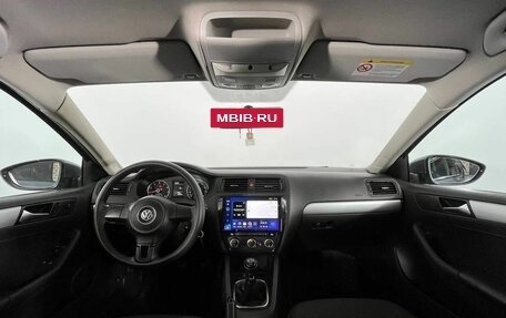 Volkswagen Jetta VI, 2013 год, 980 000 рублей, 7 фотография