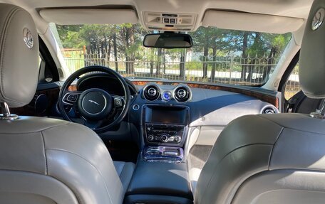 Jaguar XJ IV (X351), 2012 год, 2 000 000 рублей, 10 фотография