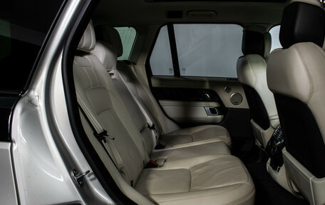 Land Rover Range Rover IV рестайлинг, 2019 год, 7 380 000 рублей, 10 фотография