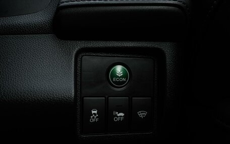 Honda Vezel, 2014 год, 1 389 000 рублей, 23 фотография