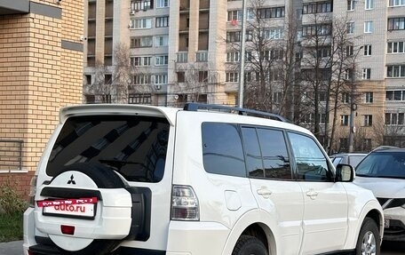 Mitsubishi Pajero IV, 2011 год, 1 750 000 рублей, 3 фотография