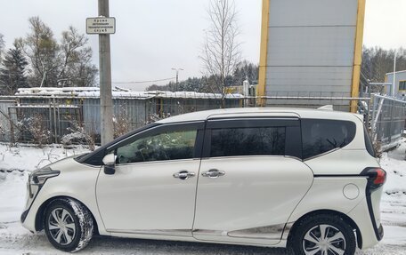 Toyota Sienta II, 2019 год, 1 950 000 рублей, 15 фотография