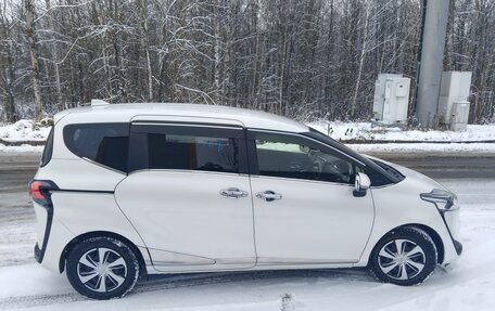 Toyota Sienta II, 2019 год, 1 950 000 рублей, 11 фотография