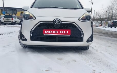 Toyota Sienta II, 2019 год, 1 950 000 рублей, 17 фотография