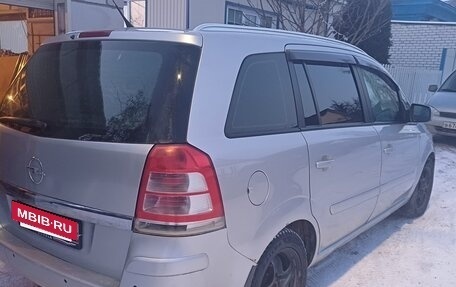 Opel Zafira B, 2012 год, 555 000 рублей, 2 фотография