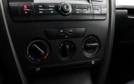 Skoda Octavia, 2005 год, 449 000 рублей, 13 фотография