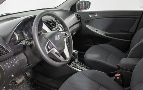 Hyundai Solaris II рестайлинг, 2014 год, 997 000 рублей, 10 фотография