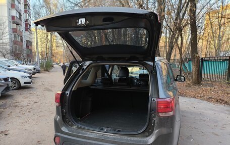 Mitsubishi Outlander III рестайлинг 3, 2015 год, 1 820 000 рублей, 4 фотография