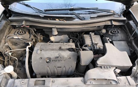 Mitsubishi Outlander III рестайлинг 3, 2015 год, 1 820 000 рублей, 21 фотография