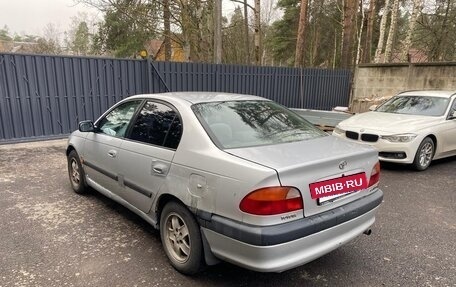 Toyota Avensis III рестайлинг, 1999 год, 149 900 рублей, 4 фотография