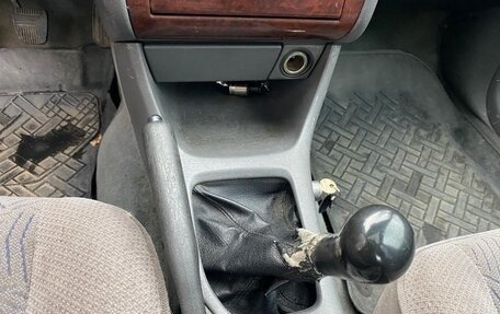 Toyota Avensis III рестайлинг, 1999 год, 149 900 рублей, 17 фотография