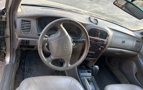 Hyundai Sonata IV рестайлинг, 2000 год, 90 000 рублей, 6 фотография