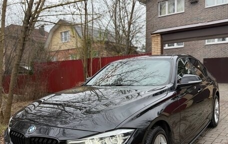 BMW 3 серия, 2017 год, 2 650 000 рублей, 10 фотография