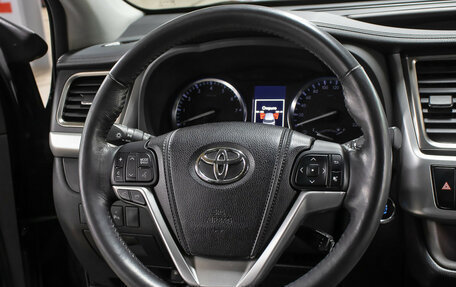 Toyota Highlander III, 2014 год, 3 498 000 рублей, 17 фотография