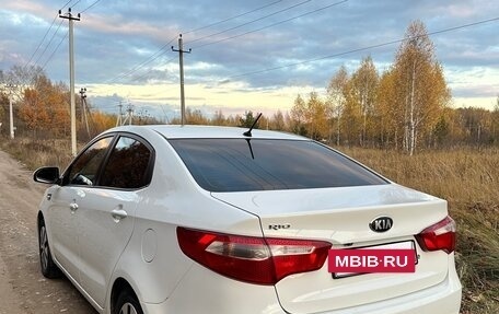 KIA Rio III рестайлинг, 2013 год, 920 000 рублей, 4 фотография