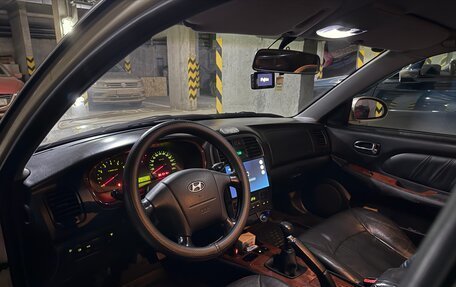 Hyundai Sonata IV рестайлинг, 2004 год, 450 000 рублей, 10 фотография