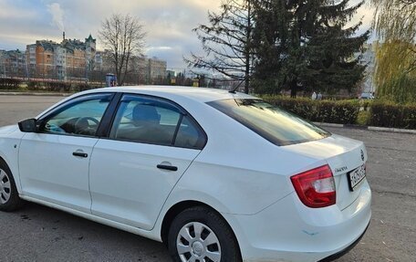 Skoda Rapid I, 2015 год, 890 000 рублей, 5 фотография